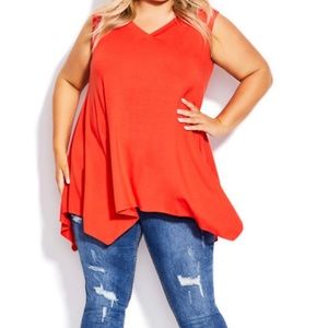 NWT Avenue V-Neck Swing Top